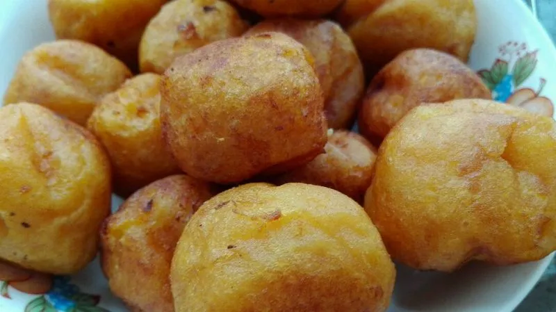 Taro and Sweet Potato Balls