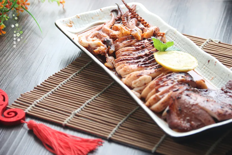 Rouleaux de Calamar au BBQ Doré