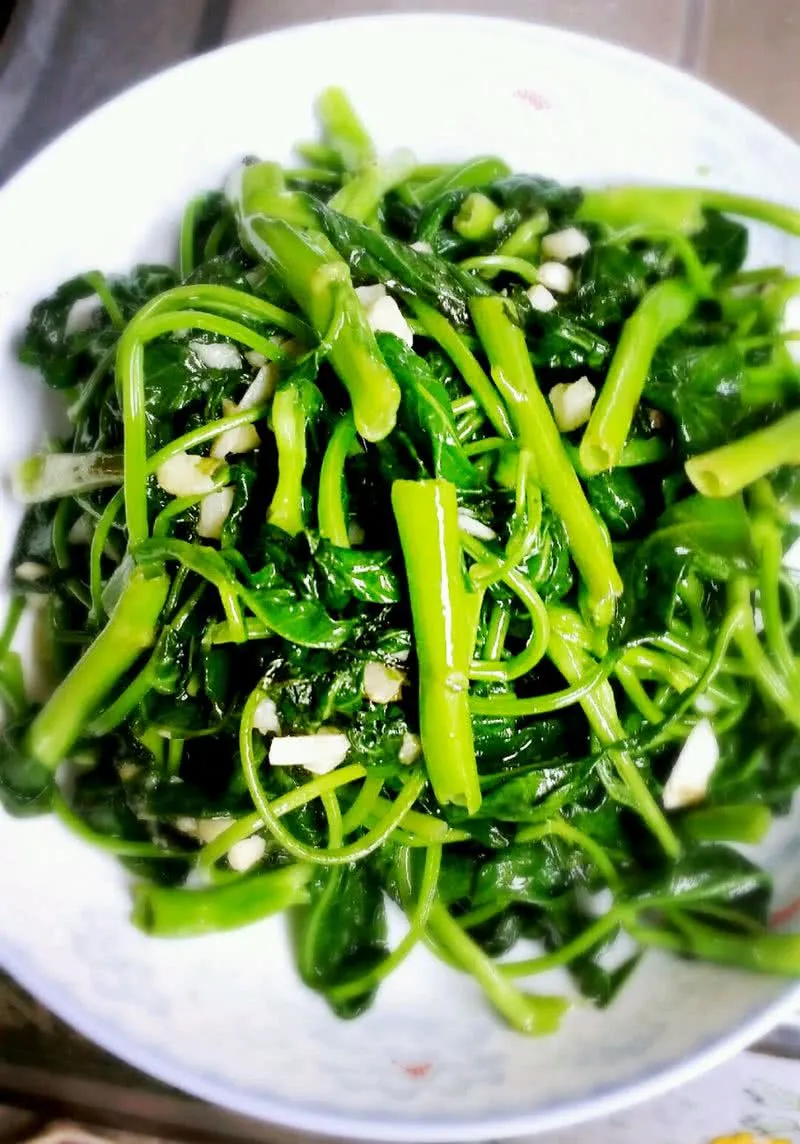 Garlic Spinach