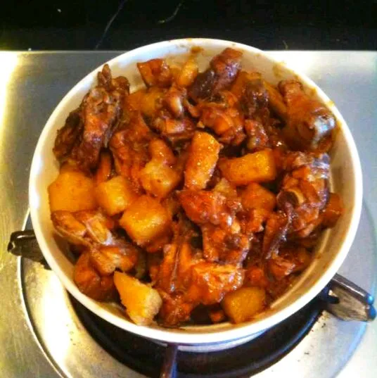 Poulets aux patates braisés