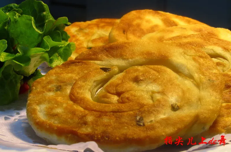 Crêpe à l'huile et aux ciboules