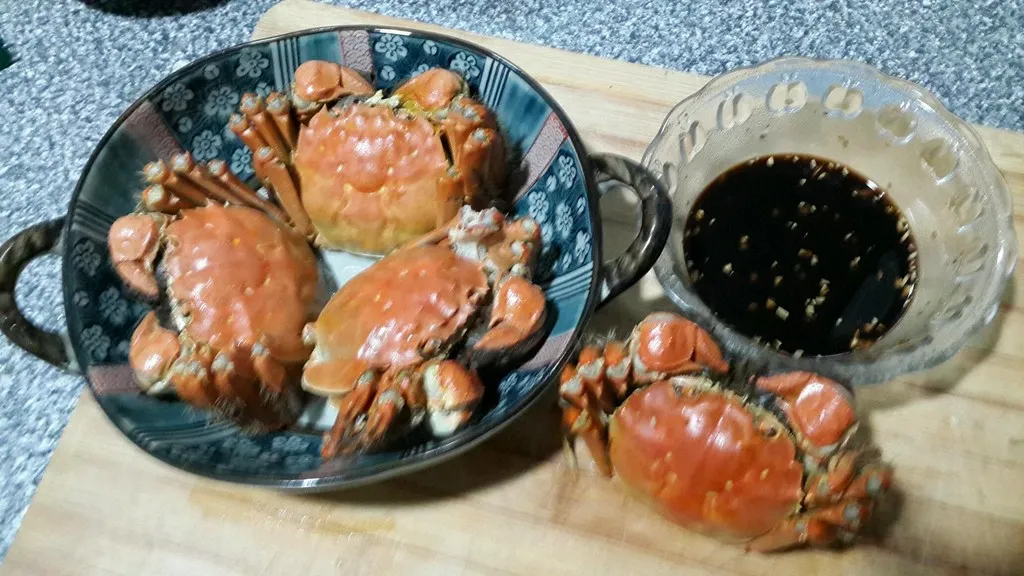 Steamed Crab with Beer
