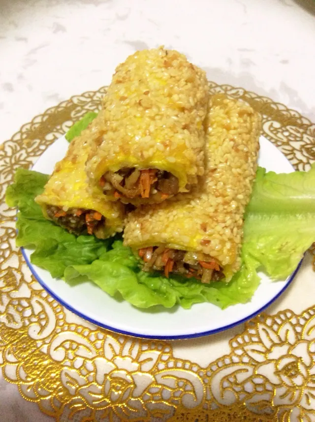 Egg Skin Sesame Mutton Roll