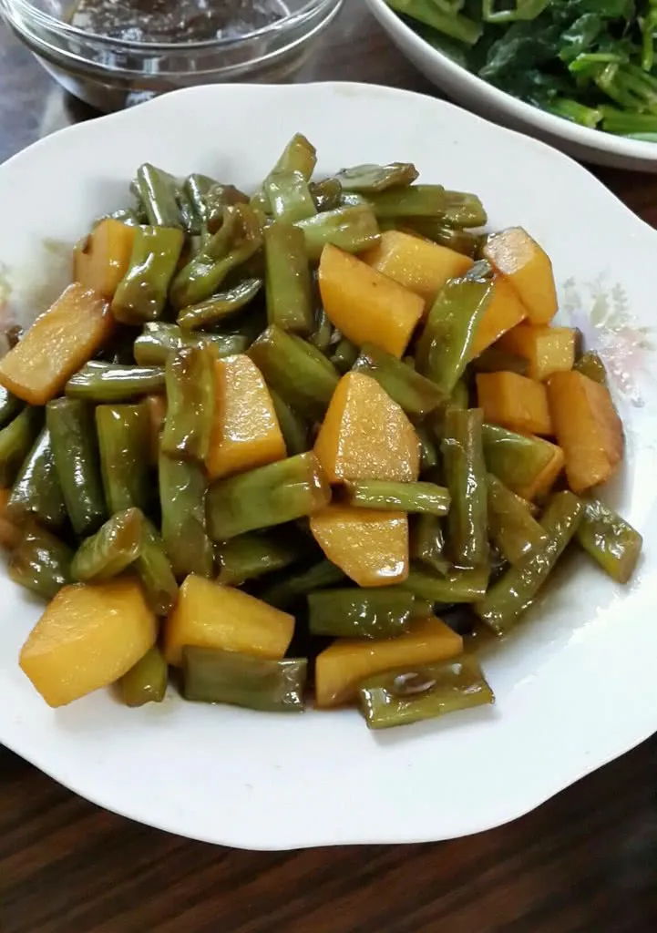 Potato and Green Bean Stew