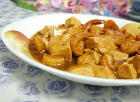 Tofu braisé aux crevettes