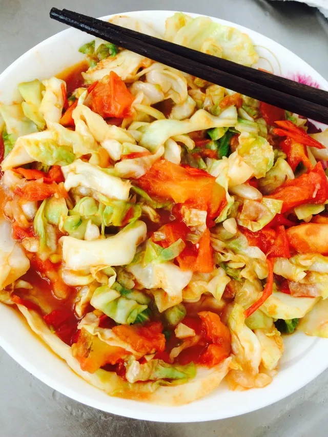 Tomato Stir-Fried Cabbage