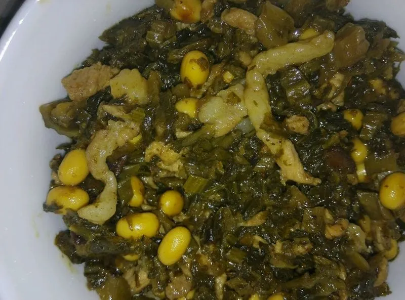 Sour Cabbage and Shredded Pork