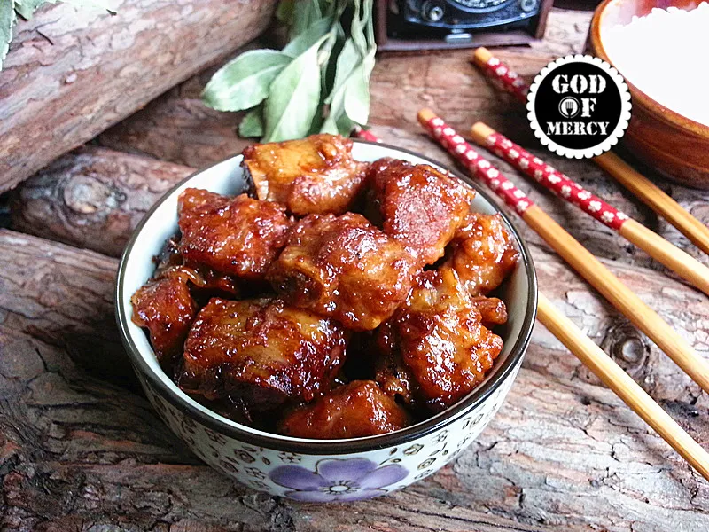 Braised Ribs in Rich Sauce