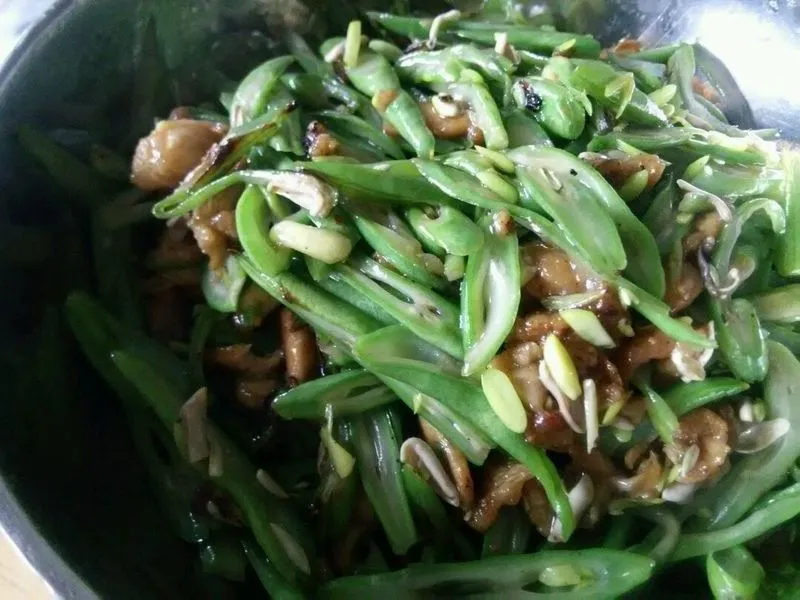 Poulet Sauté aux Haricots Verts recipe