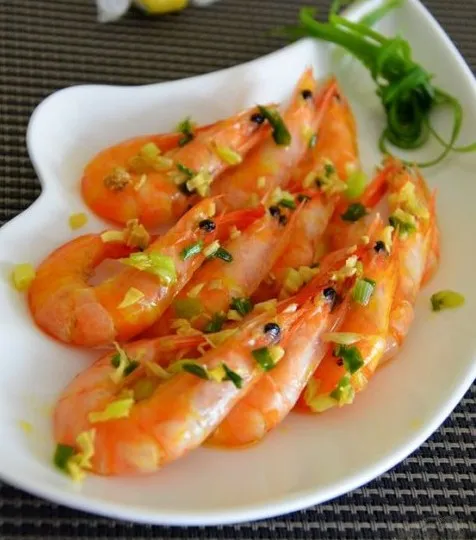 Steamed Prawns with Salt