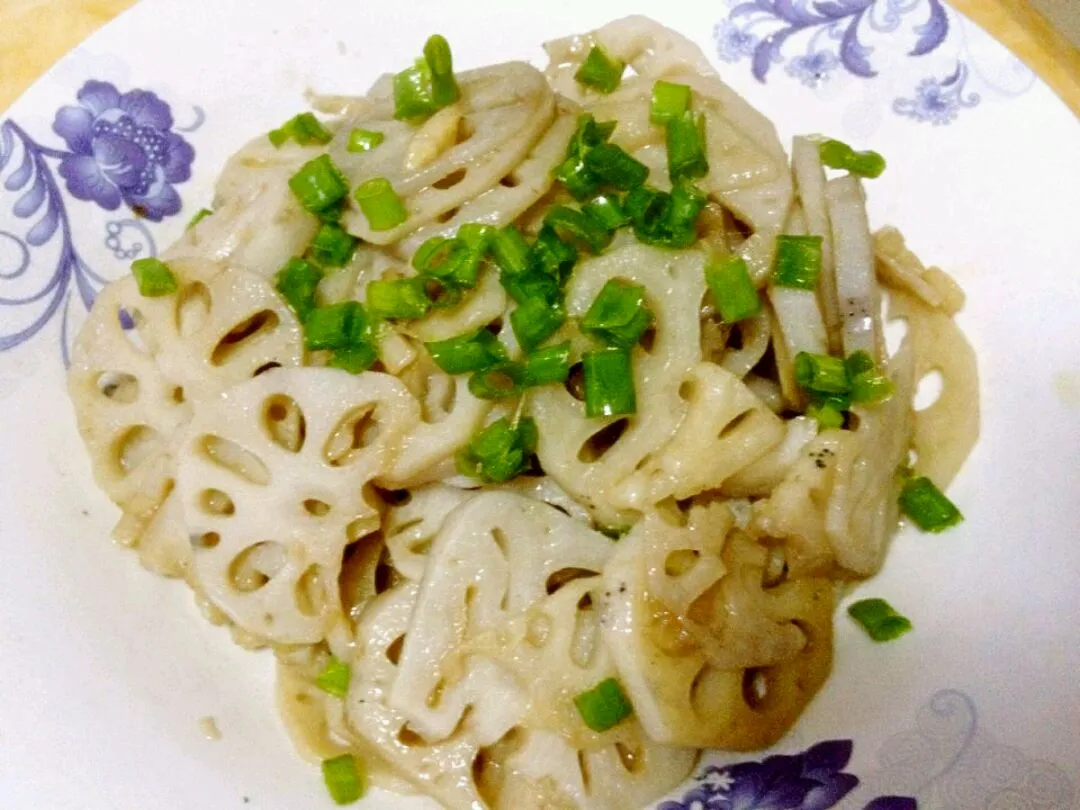 Stir-fried Lotus Root