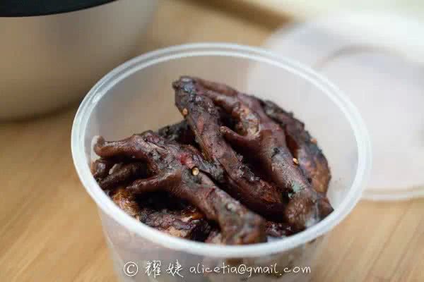 Cloves