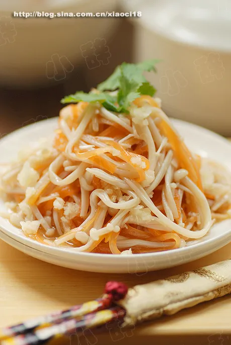 Garlic Mud Enoki Mushroom