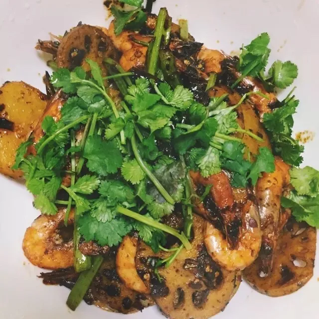 Spicy Dry Pot Shrimp