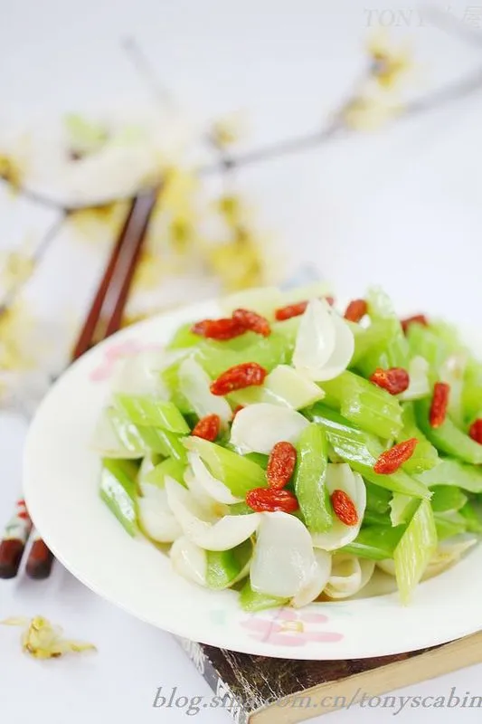 Celery and Lily Bulb