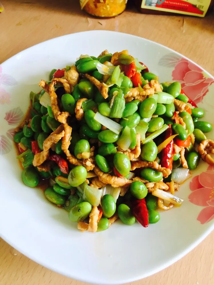 Fagioli Verdi Saltati con Maiale