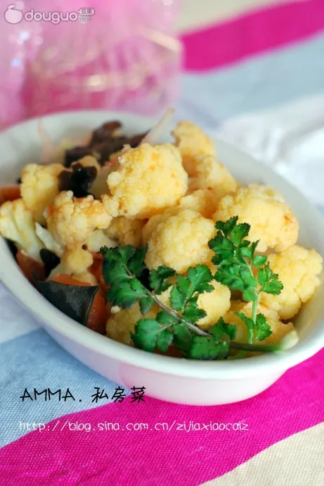 Tomato and Mushroom Cauliflower Stir-Fry