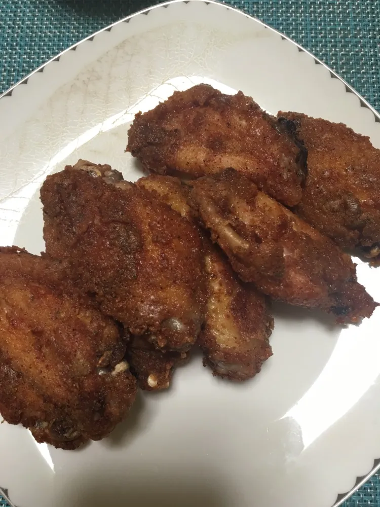 Crispy Fried Chicken Wings