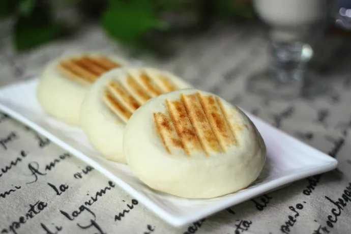 Pork and Onion Pie