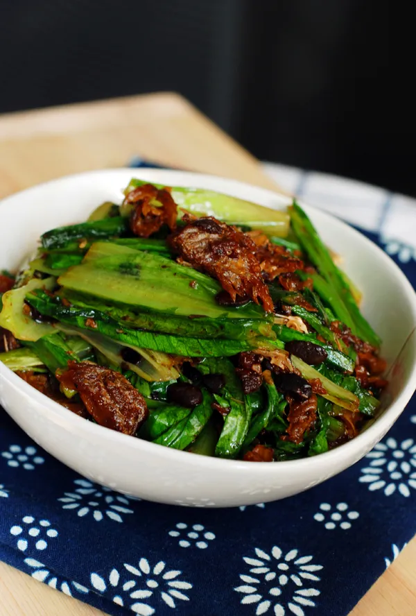 Fermented Bean Dace with Oil Vegetable