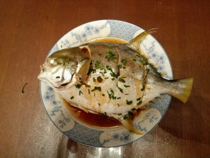 Steamed Golden Pomfret