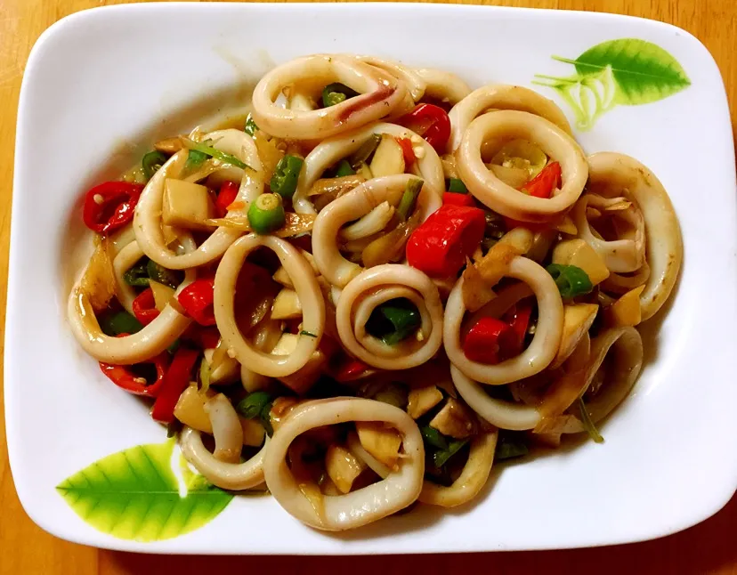 Spicy Stir-Fried Squid Rings