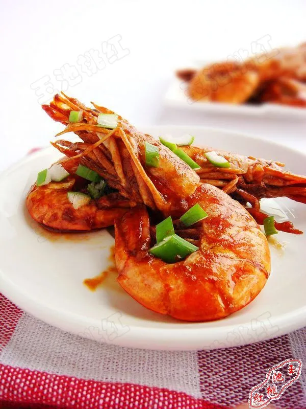 Stir-fried Agaricus with Big Red Prawns