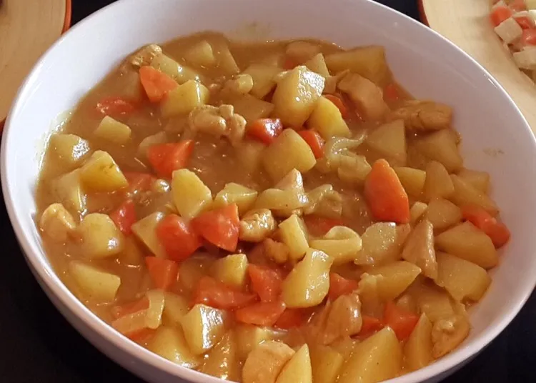 Potato Curry Chicken