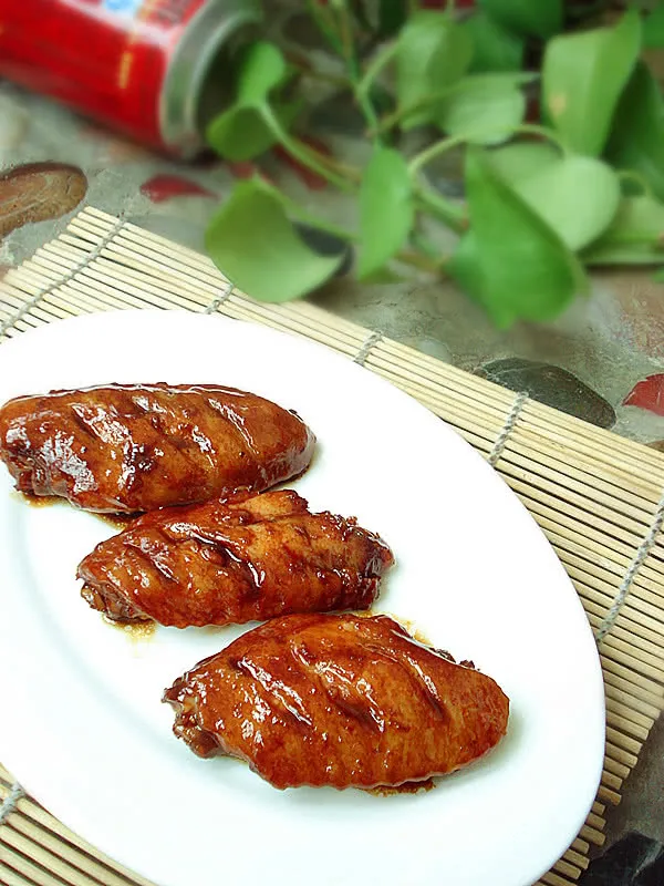 Ali di Pollo in Umido