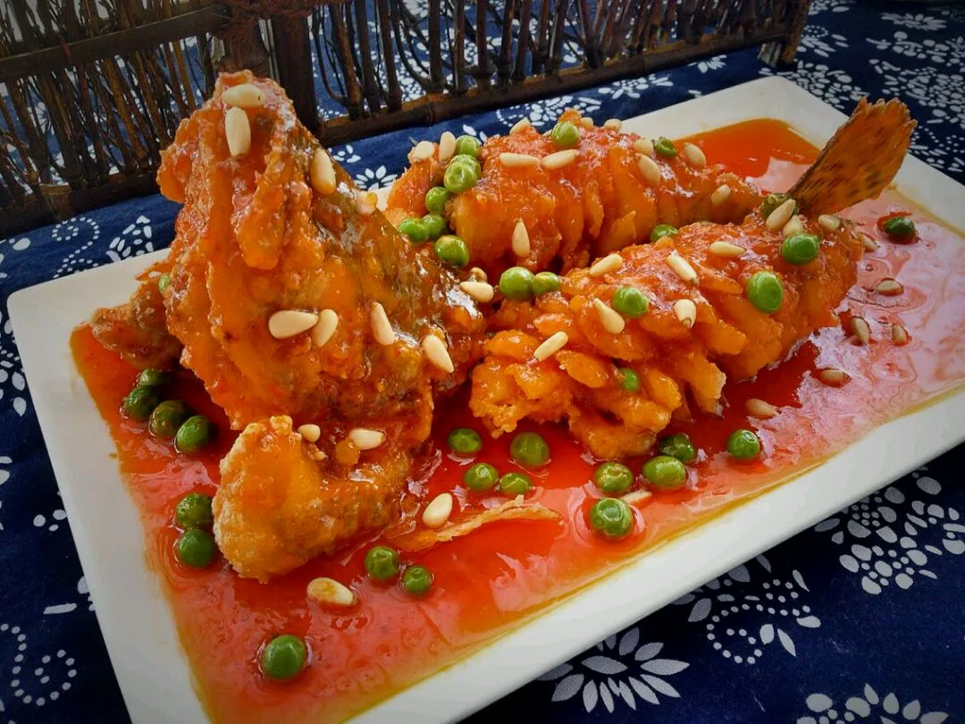 Poisson Mandarin Écureuil