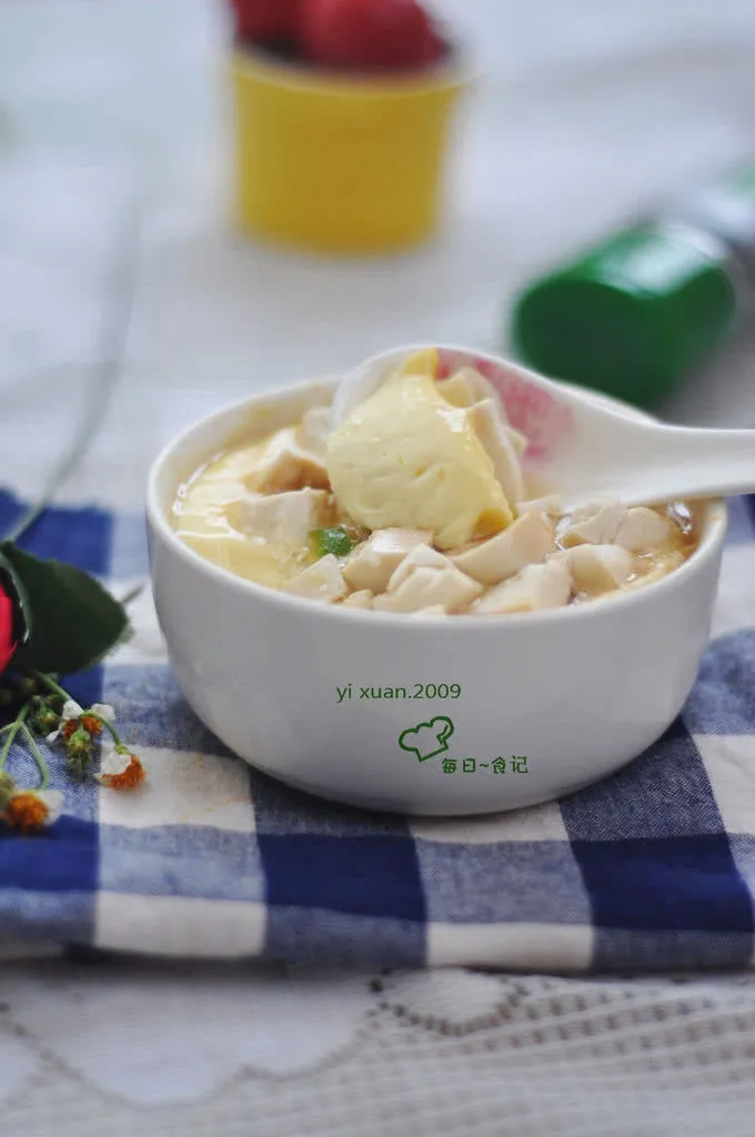 Dampftofu mit Ei