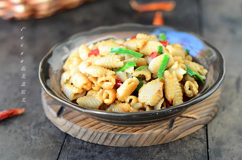 Stir-fried Spiral Buckwheat Noodles