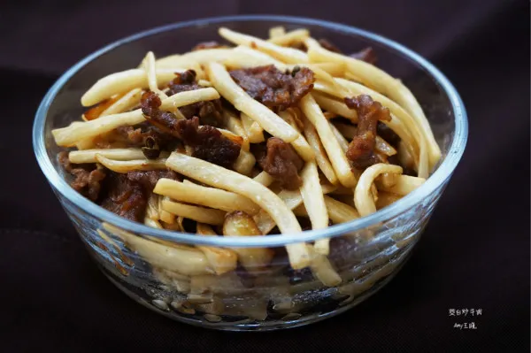 Stir-Fried Bamboo Shoots with Beef