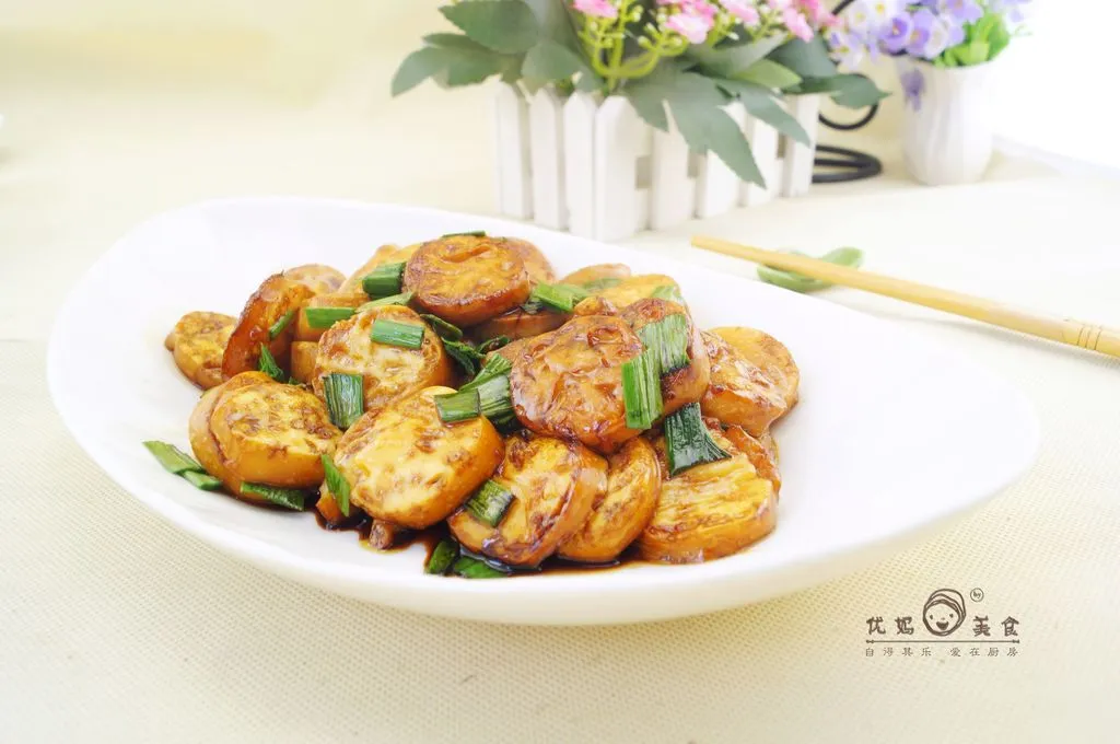Tofu Estofado al Estilo Japonés
