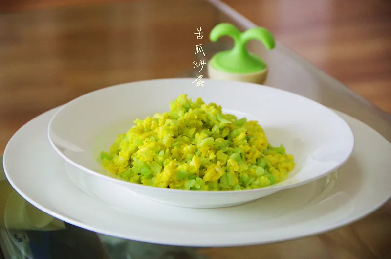 Bitter Melon Stir-Fried Egg