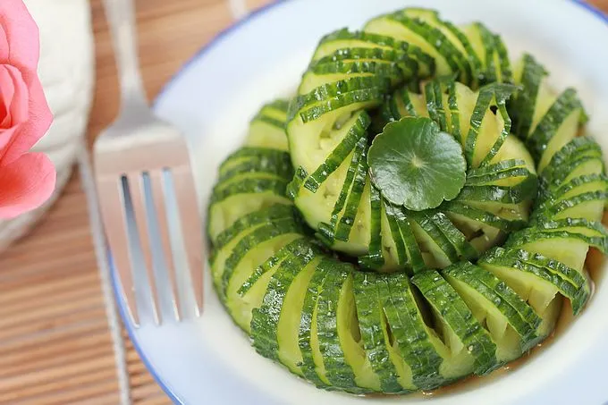 Braised Cucumber in Dressing