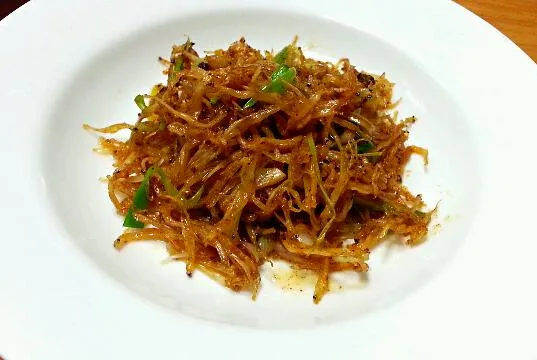 Scallion Stir-Fried Dried Silver Fish